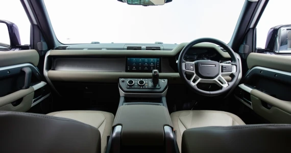 รูปภาพ แลนด์โรเวอร์ Land Rover Defender 90 Petrol 2.0 SE Ingenium ปี 2020