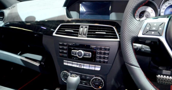 รูปภาพ เมอร์เซเดส-เบนซ์ Mercedes-benz C-Class C250 AMG Plus ปี 2013