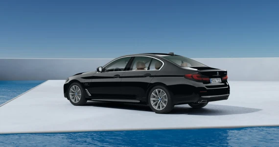 รูปภาพ บีเอ็มดับเบิลยู BMW Series 5 530e Luxury ปี 2023