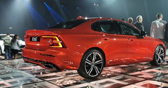 รูปภาพ วอลโว่ Volvo-S60 Recharge Plug-in Hybrid Inscription Expression-ปี 2022