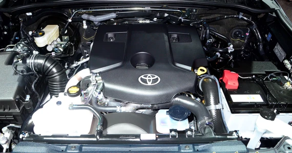 รูปภาพ โตโยต้า Toyota Fortuner 2.8V 2WD AT ปี 2015