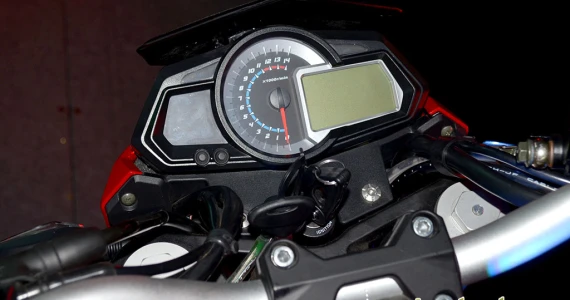 รูปภาพ เบเนลลี Benelli TNT 300S ปี 2014
