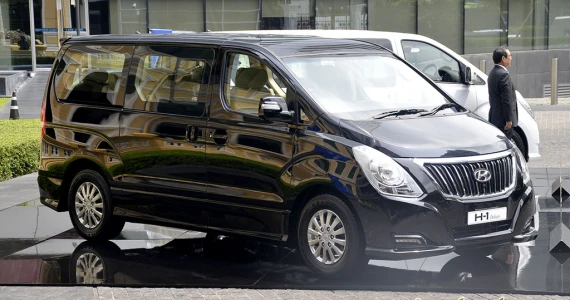 รูปภาพ ฮุนได Hyundai H1 Deluxe ปี 2016