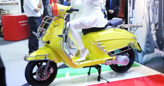 รูปภาพ โมโต พาริลล่า Moto Parilla Levriero 150 ปี 2017