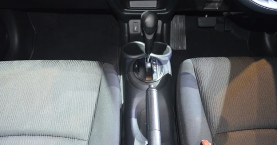 รูปภาพ ฮอนด้า Honda Mobilio S AT 5 Seat ปี 2017