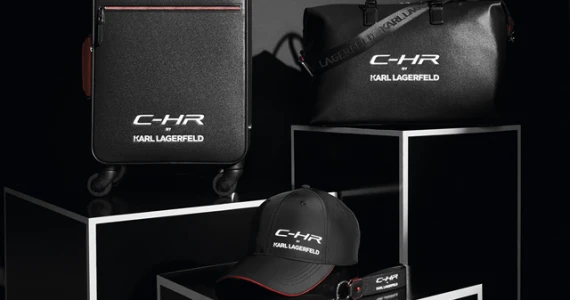 รูปภาพ โตโยต้า Toyota C-HR Karl Lagerfeld Limited Edition ปี 2020