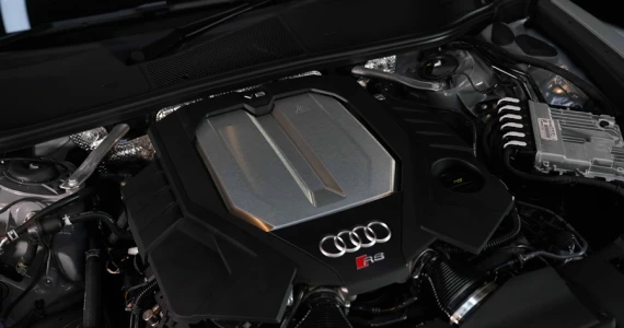 รูปภาพ อาวดี้ Audi RS 6 Avant quattro ปี 2021