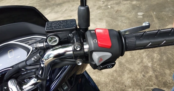 รูปภาพ ฮอนด้า Honda PCX Hybrid ปี 2018