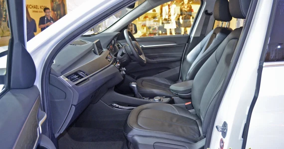 รูปภาพ บีเอ็มดับเบิลยู BMW X1 sDrive18i xLine ปี 2016