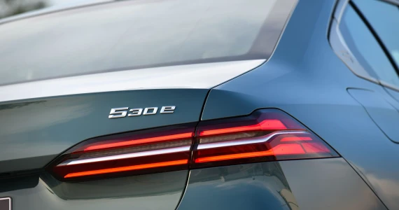 รูปภาพ บีเอ็มดับเบิลยู BMW Series 5 530e Inspiring ปี 2025