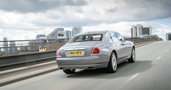 รูปภาพ โรลส์-รอยซ์ Rolls-Royce Ghost Series II ปี 2014