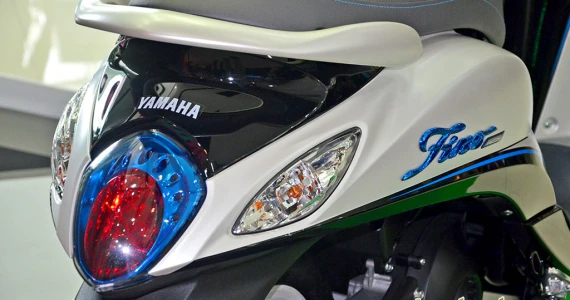 รูปภาพ ยามาฮ่า Yamaha Fino 125 Premium Deluxe ปี 2015