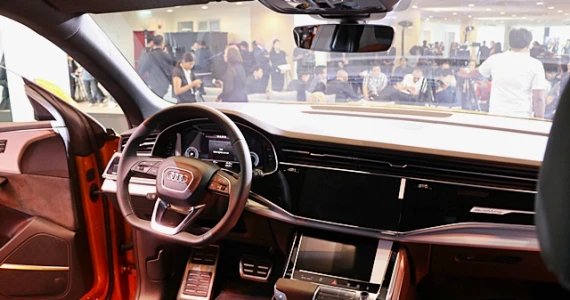 รูปภาพ อาวดี้ Audi Q8 55 TFSI quattro S Line ปี 2018