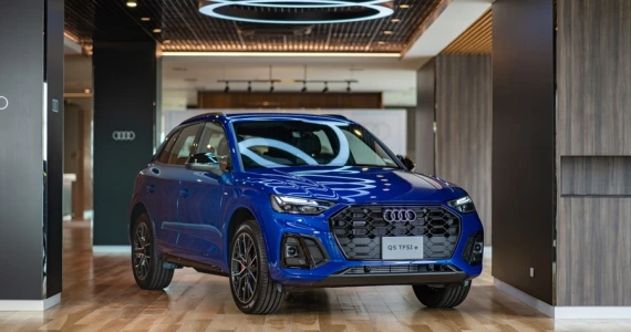 รูปภาพ อาวดี้ Audi Q5 55 TFSI e quattro S line Black Edition ปี 2022