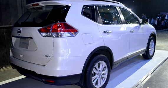 รูปภาพ นิสสัน Nissan X-Trail 2.0 V 4WD ปี 2014