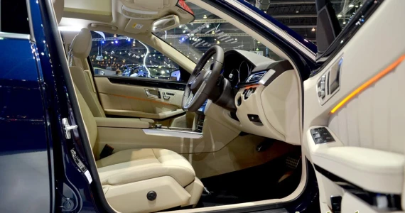รูปภาพ เมอร์เซเดส-เบนซ์ Mercedes-benz E-Class E 300 BlueTEC Hybrid Estate AMG Dynamic ปี 2013