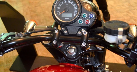 รูปภาพ ไทรอัมพ์ Triumph Bonneville Newchurch ปี 2015