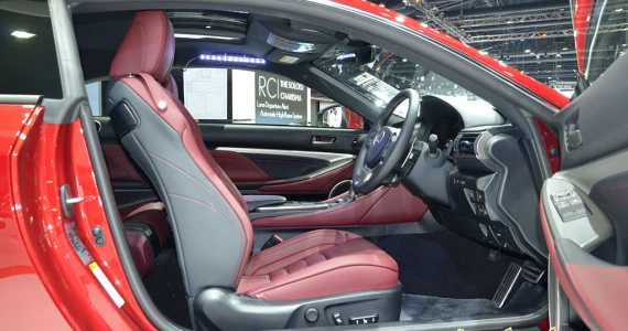 รูปภาพ เลกซัส Lexus RC 200t F-Sport ปี 2016