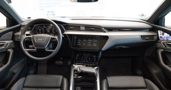 รูปภาพ อาวดี้ Audi e-tron 55 quattro MY2019 ปี 2019