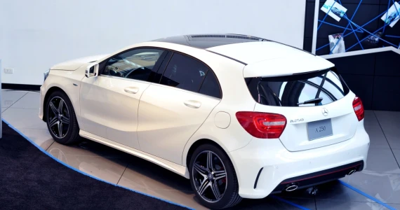 รูปภาพ เมอร์เซเดส-เบนซ์ Mercedes-benz A-Class A 250 AMG Sport ปี 2012