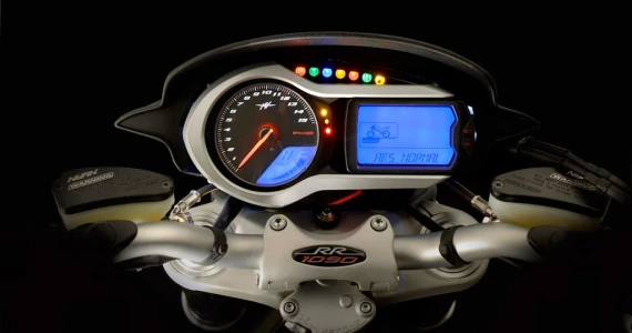 รูปภาพ เอ็มวี ออกุสต้า MV Agusta Brutale 1090 RR ปี 2013