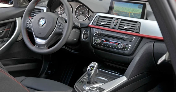 รูปภาพ บีเอ็มดับเบิลยู BMW Series 3 320i M Sport ปี 2015