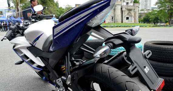 รูปภาพ ยามาฮ่า Yamaha YZF-R15 (Standard) ปี 2014