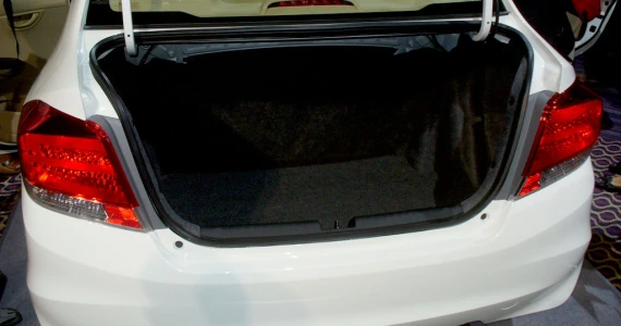 รูปภาพ ฮอนด้า Honda Brio Amaze V CVT ปี 2012