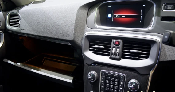 รูปภาพ วอลโว่ Volvo V40 T4 Momentum ปี 2017