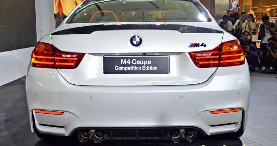 รูปภาพ บีเอ็มดับเบิลยู BMW M4 Coupe Competition Edition ปี 2016