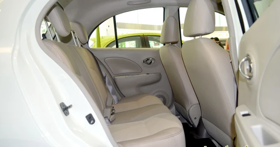 รูปภาพ นิสสัน Nissan March VL CVT ปี 2013