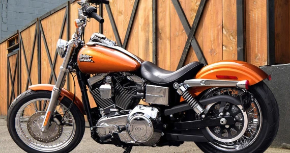 รูปภาพ ฮาร์ลีย์-เดวิดสัน Harley-Davidson Dyna Street Bob ปี 2016