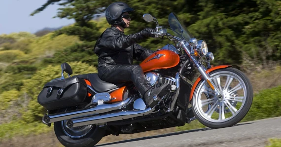 รูปภาพ คาวาซากิ Kawasaki Vulcan 900 Custom ปี 2013