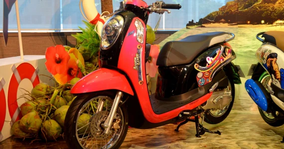 รูปภาพ ฮอนด้า Honda Scoopy i Vivid Me 2013 ACF110SFE (TH) ปี 2013
