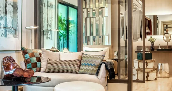 รูปภาพ เดอะ เบส อัพทาวน์-ภูเก็ต (The BASE Uptown-Phuket)