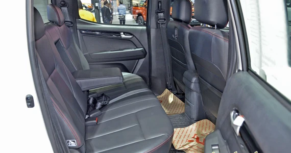 รูปภาพ อีซูซุ Isuzu D-MAX X-Series Hi-Lander 4-Door 1.9 Ddi Z-Prestige Blue Power A/T ปี 2016
