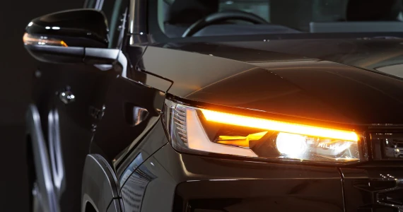 รูปภาพ โตโยต้า Toyota Hilux Travo Smart Cab Prerunner 2.8 Smart MT ปี 2025