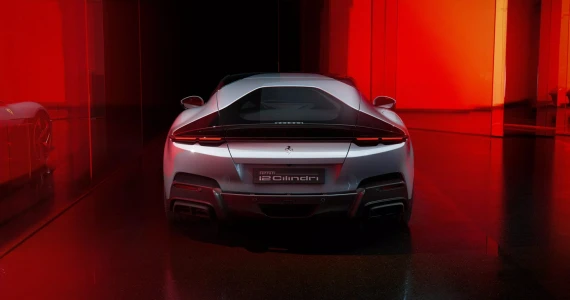 รูปภาพ เฟอร์รารี่ Ferrari 12Cilindri Coupe ปี 2025