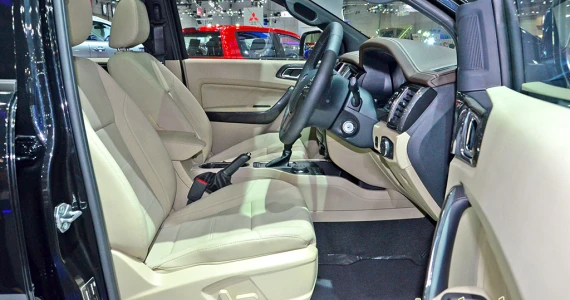 รูปภาพ ฟอร์ด Ford Everest 2.2L Titanium+ 4x2 AT ปี 2017