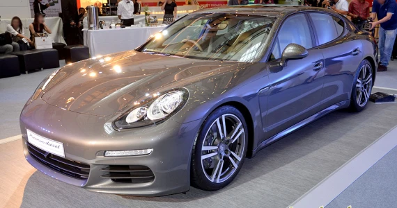 รูปภาพ ปอร์เช่ Porsche Panamera V6 Diesel ปี 2013