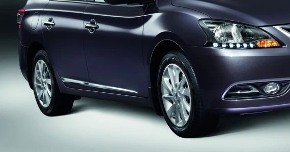 รูปภาพ นิสสัน Nissan Sylphy 1.8 V Navi CVT ปี 2012
