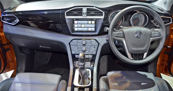 รูปภาพ เอ็มจี MG GS 2.0T X 4WD ปี 2016