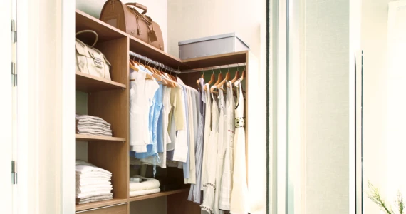 รูปภาพ มัณฑนา ประชาอุทิศ 72 (Manthana Pracha Uthit 72)