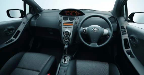 รูปภาพ โตโยต้า Toyota Yaris J Standard M/T ปี 2012
