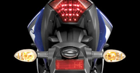 รูปภาพ ยามาฮ่า Yamaha YZF-R15 MotoGP Edition ปี 2015