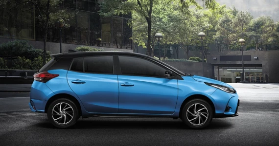 รูปภาพ โตโยต้า Toyota Yaris Sport Premium with Black Roof ปี 2020