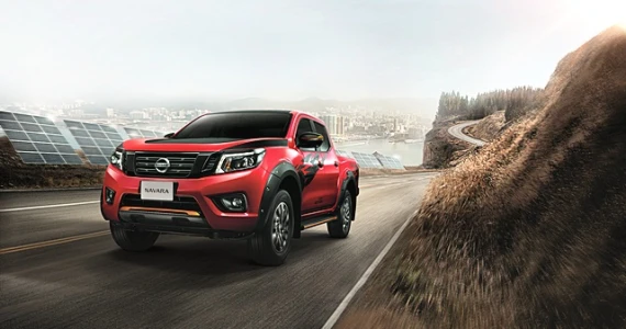 รูปภาพ นิสสัน Nissan Navara NP300 Double Cab Calibra E 6 MT Black Edition ปี 2019