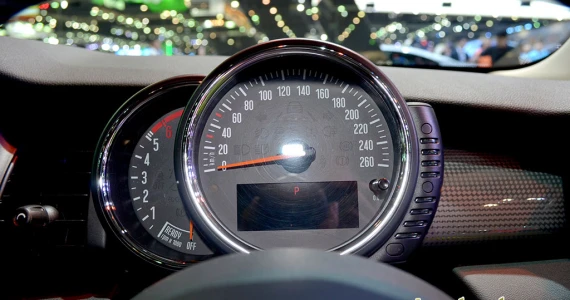 รูปภาพ มินิ Mini Hatch 5 Door Cooper D ปี 2014