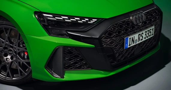 รูปภาพ อาวดี้ Audi RS 3 Sportback quattro ปี 2025