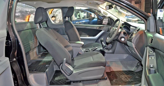รูปภาพ มาสด้า Mazda BT-50 PRO FreestyleCab 2.2 V ปี 2017